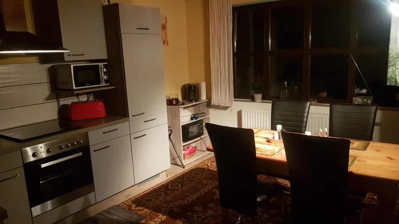 Monteur- Und Ferienwohnung Waldrauschen Fehrenbach Екстер'єр фото