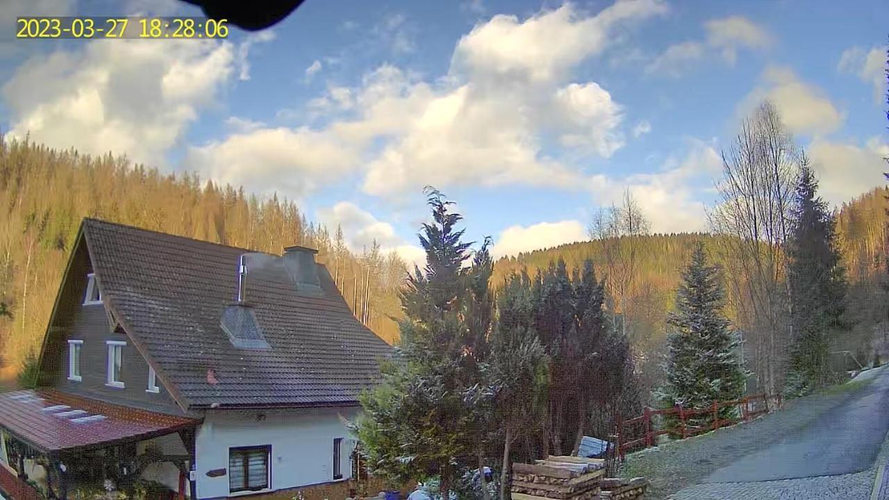 Monteur- Und Ferienwohnung Waldrauschen Fehrenbach Екстер'єр фото